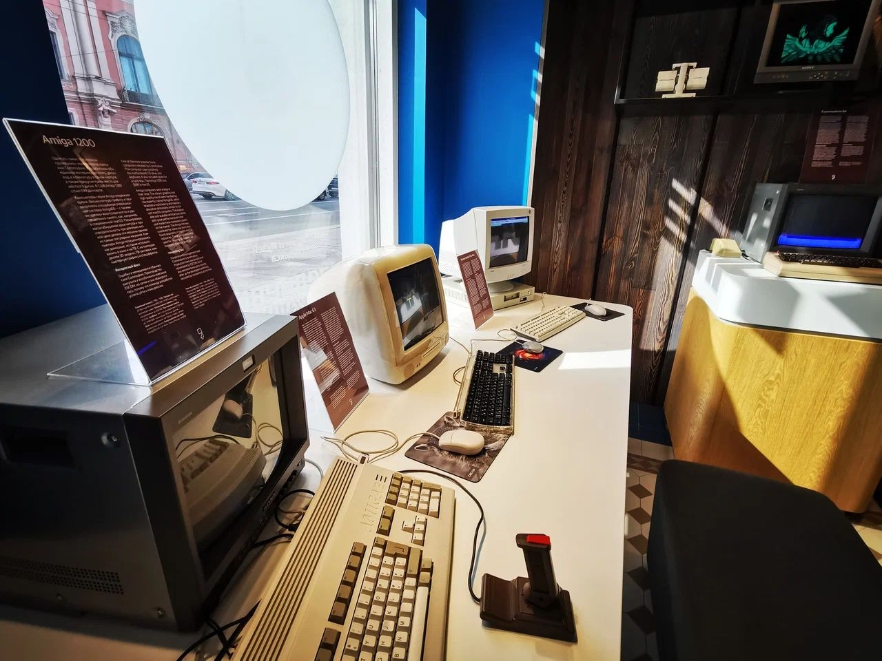 https://back.b.devtwin.multikey.studio/media/place/-XXXL_1.webp_Fxi73vW.jpeg