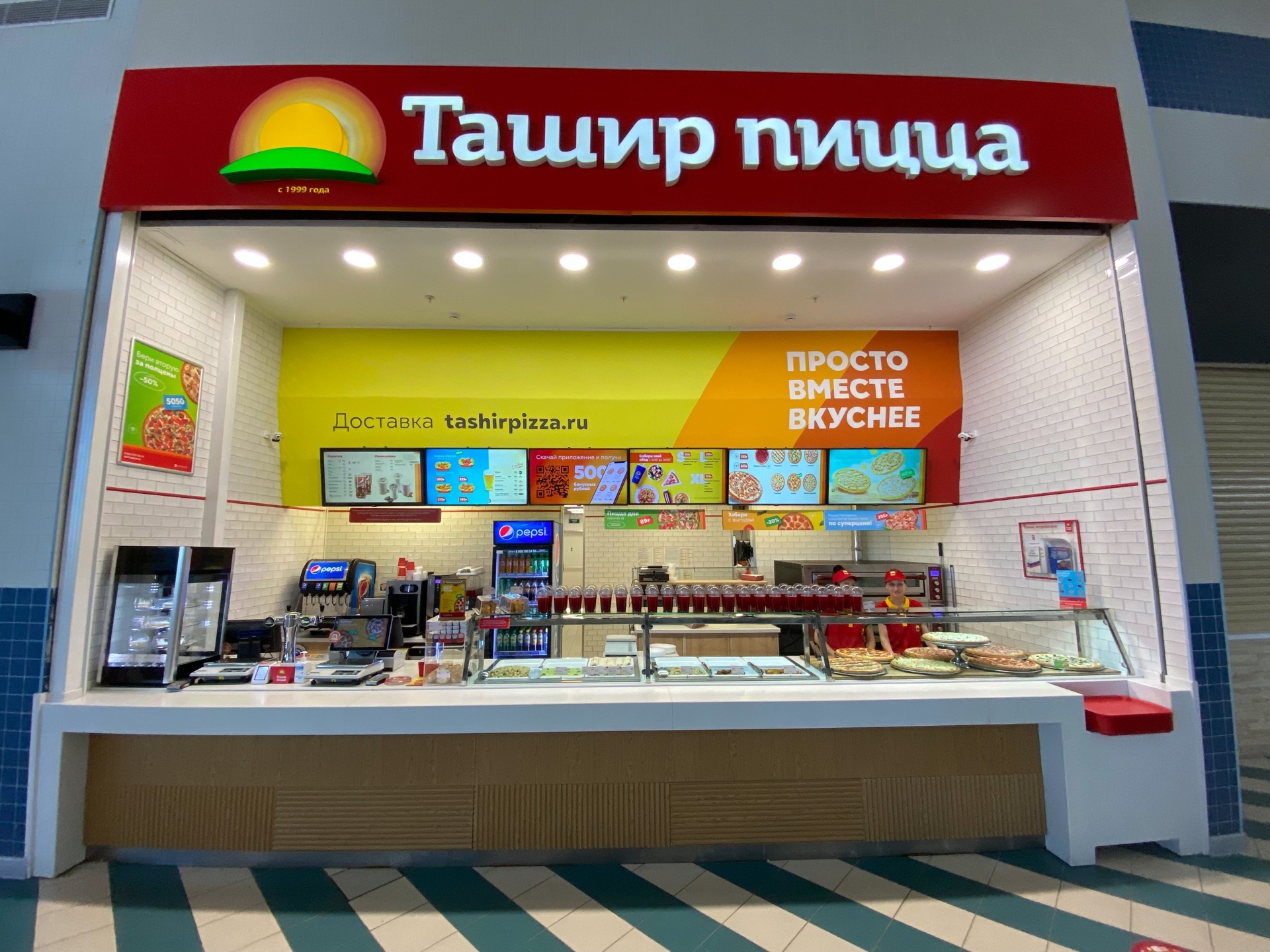 https://back.b.devtwin.multikey.studio/media/place/none-none--36d3ZaLGBuI_hNuQdiR.jpg